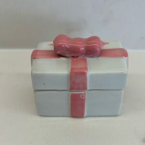 Vintage Enesco White Ceramic Trinket Box Wrapped with Pink Bow Enesco Ring Box